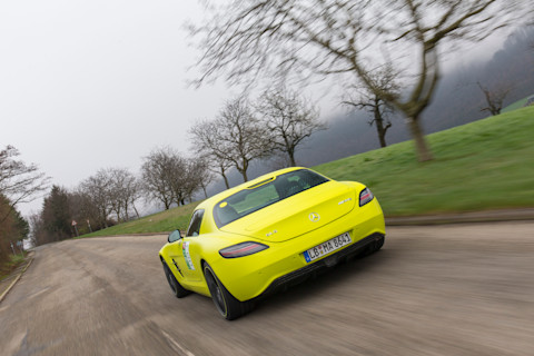 Mercedes-Benz SLS AMG