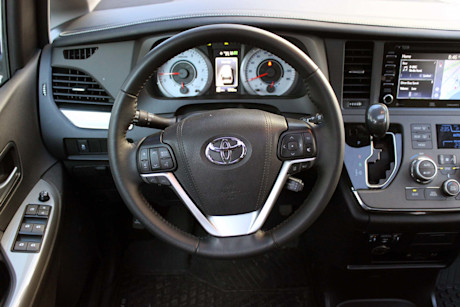 Editorial 2019 toyota sienna se awd v6 7 pass 19 dh