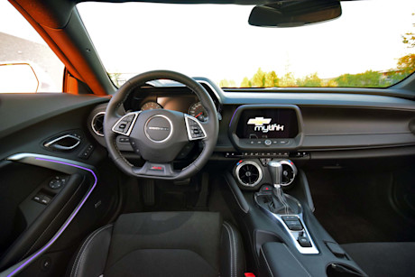 Editorial 2018 chevrolet camaro ss 27 jp