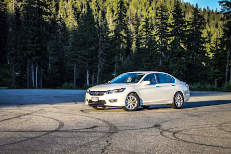 Editorial 2015 honda accord touring v6 bm 04