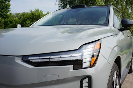 2025 Volvo EX90 Review + Video Image