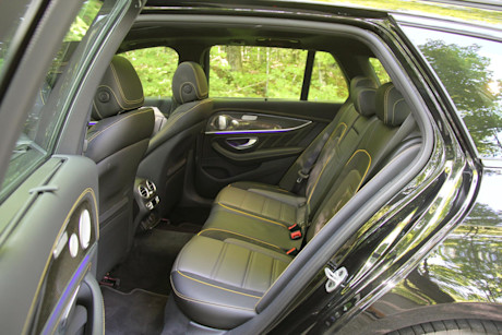 Editorial 2021 mercedes amg e 63 s wagon 18 dw