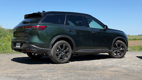 2026 Infiniti QX60 vs Nissan Pathfinder - COMP - MSP - 260607 - 27