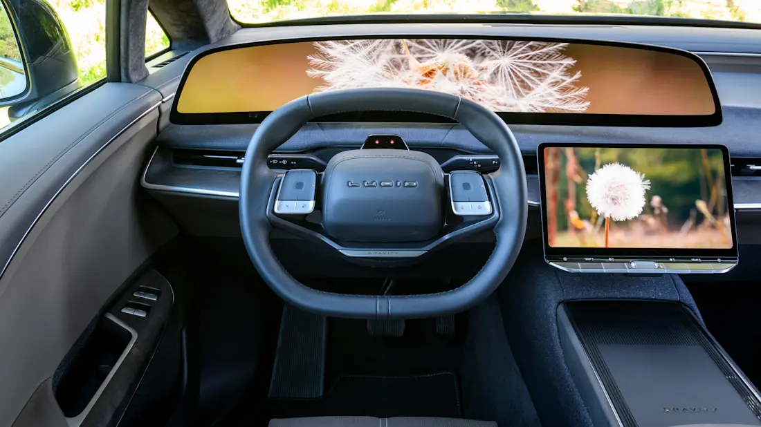 LM26-EUMD-Gravity-Grand-Touring Interior Ojai-Leather 4