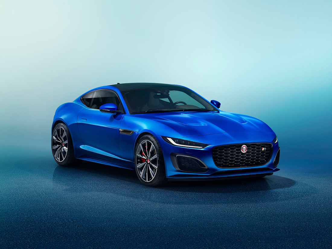 Jag_F-TYPE_R_21MY_Image_Studio_Exterior_Velocity_Blue_02.12.19_01.jpg