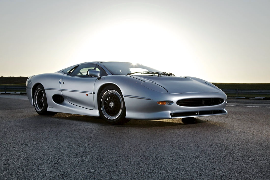 AS24 Manuele bak Jaguar XJ 220 AS24 Manuele bak Jaguar XJ 220