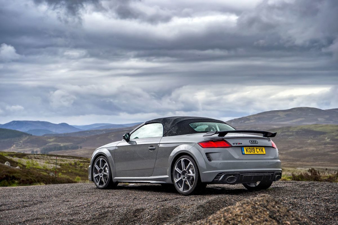 audi tt rs roadster 4