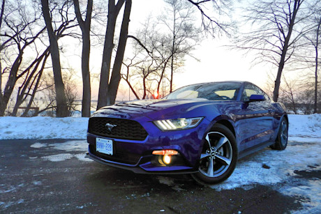 Editorial 2015 ford mustang v6 jb 06