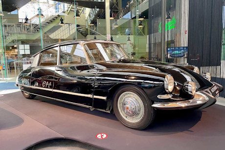 Editorial 18 1966 citroen ds19