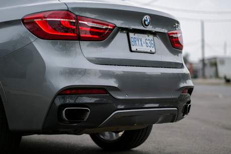 Editorial 2015 bmw x6 xdrive50i 15