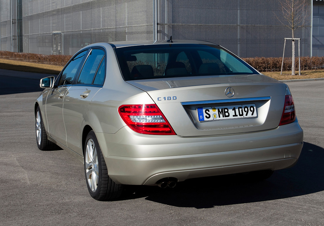 mercedes-benz-c-180-back