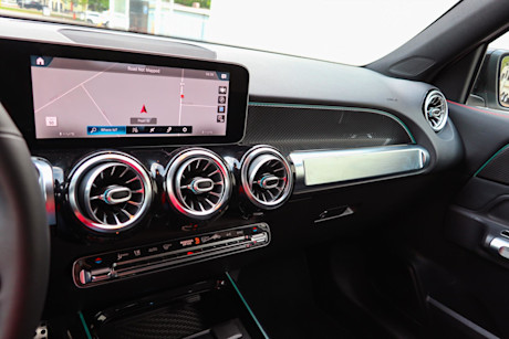 Editorial 2021 mercedes benz glb 250 4matic 22 jm
