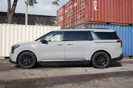 Editorial 2025 kia carnival jl 3