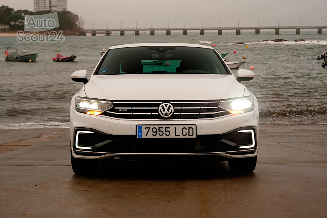 Prueba VW Passat GTE 2021 Ruben Fidalgo (12).jpg