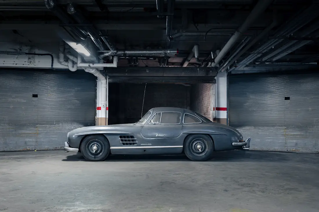 Mercedes-Benz 300SL Gullwing 8