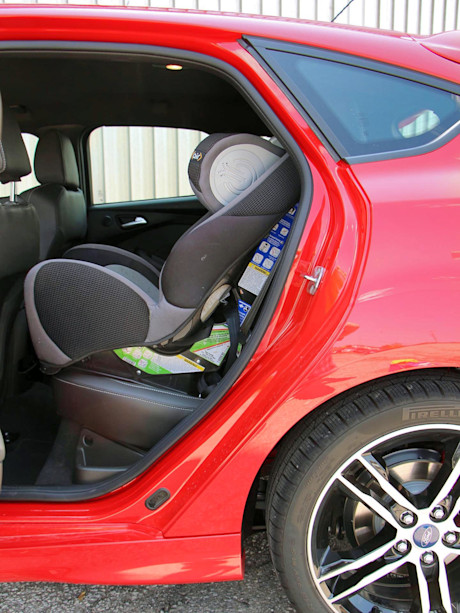 Editorial 2015 ford focus st jy 07