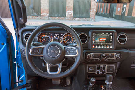 Editorial 2021 jeep gladiator overland 23 lw