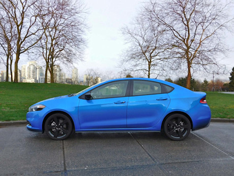 Editorial 2016 dodge dart blacktop sh 04