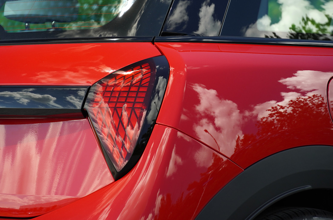 Mini-Cooper-C-2026 (3).jpg