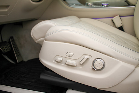 2026 Genesis Electrified GV70 Review Image