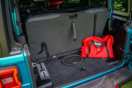 Editorial 2020 jeep wrangler rubicon etorque 21 di