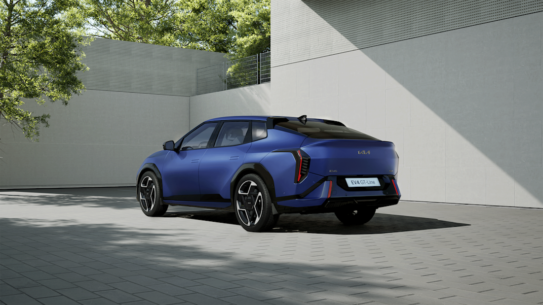 Kia-EV4-2025 01