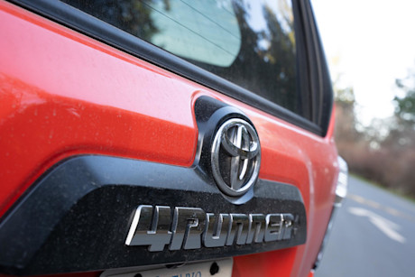 Editorial 2024 toyota 4runner trd off road td 240412 17 jw