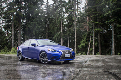 Editorial 33 bm 2016 lexus is 350 f sport awd