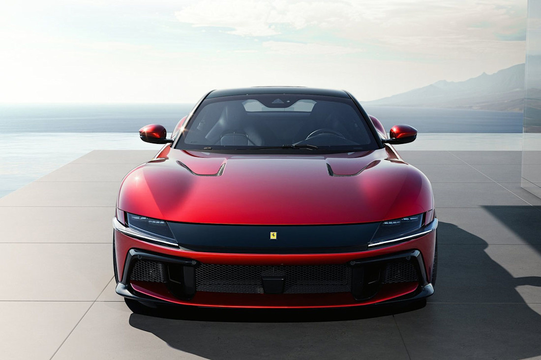 Ferrari-12Cilindri-2025-1600-06.jpg