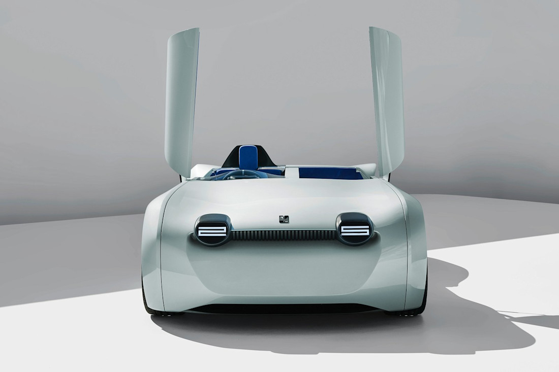 Makkina-Triumph-TR25-prototipo-2023 (13).jpg