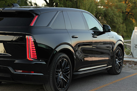 2025 Cadillac Escalade IQ Review Image