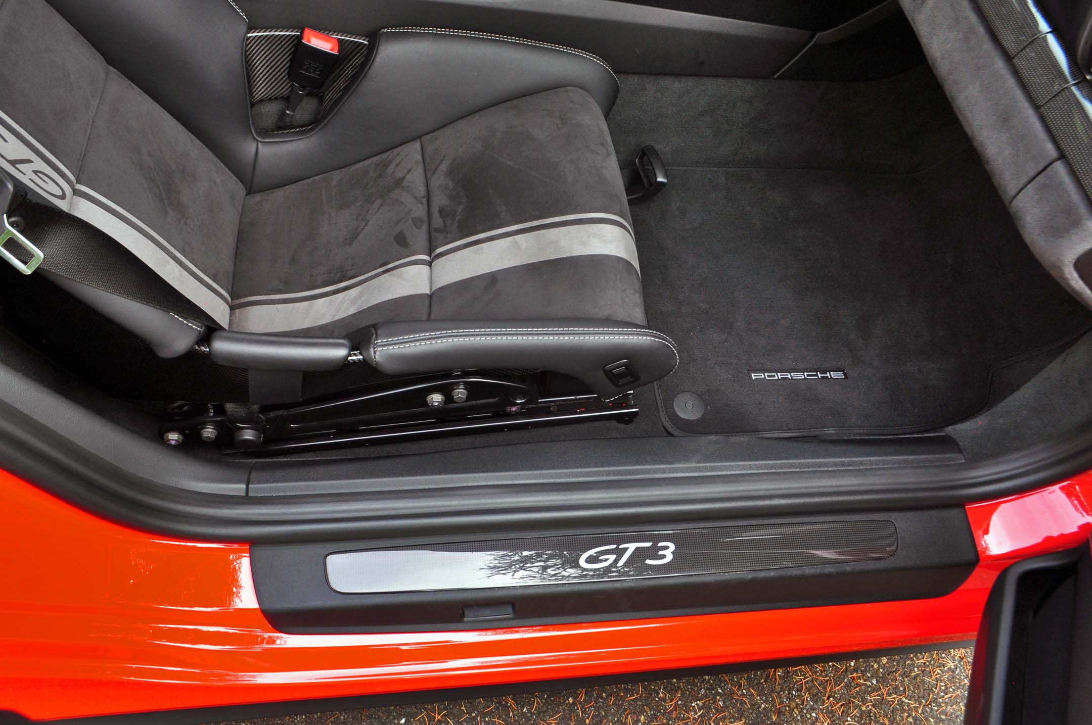 2018 Porsche 911 GT3 First Drive Review - AutoTrader.ca