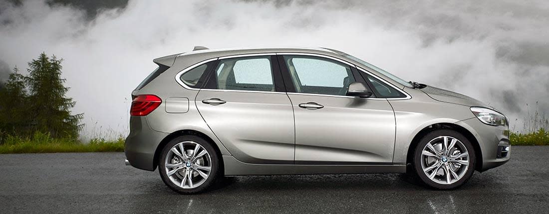 bmw-225i-active-tourer-l-01