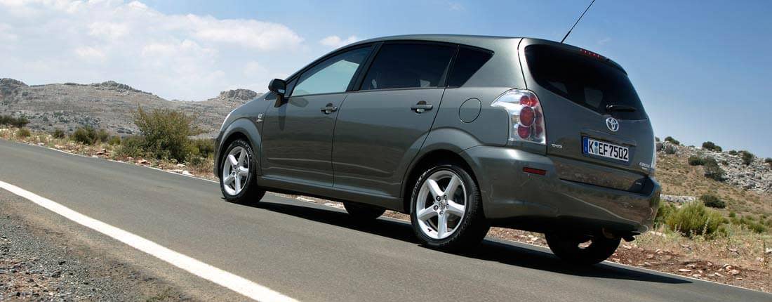 2JYuq1inE2rtD0Sjf6VppU-0b9a5a18b5a366fb545445e3f0c9d048-toyota-corolla-verso-l-02-1100