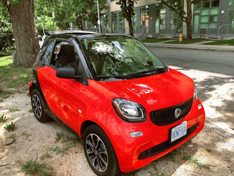 Editorial 2017 smart fortwo cabrio passion 02 sb