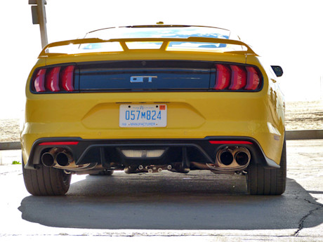 Editorial 2018 ford mustang gt 12 jb