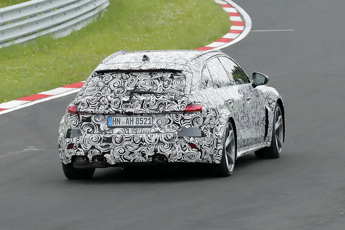 audi-rs5-avant-2025-heck