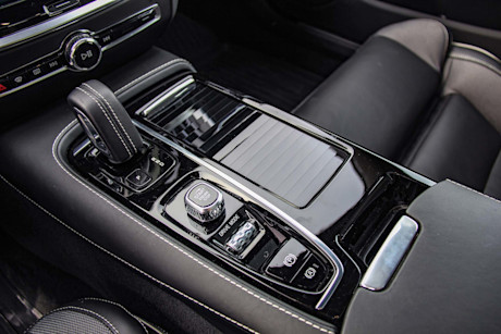 Editorial 2020 volvo v60 t8 polestar engineered 23 dw