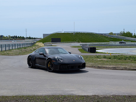 Canada’s First Porsche Experience Centre Unlocks Your 911’s Potential Image