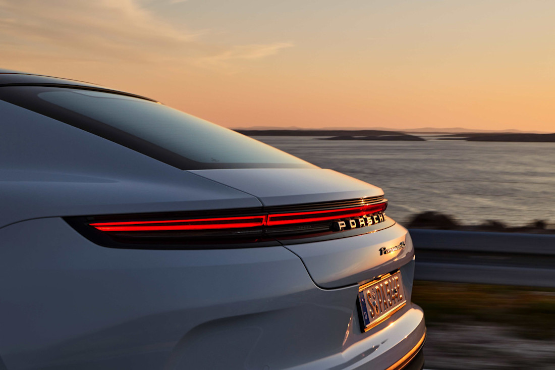 porsche-panamera-phev-2024-autoscout24 (3).jpg