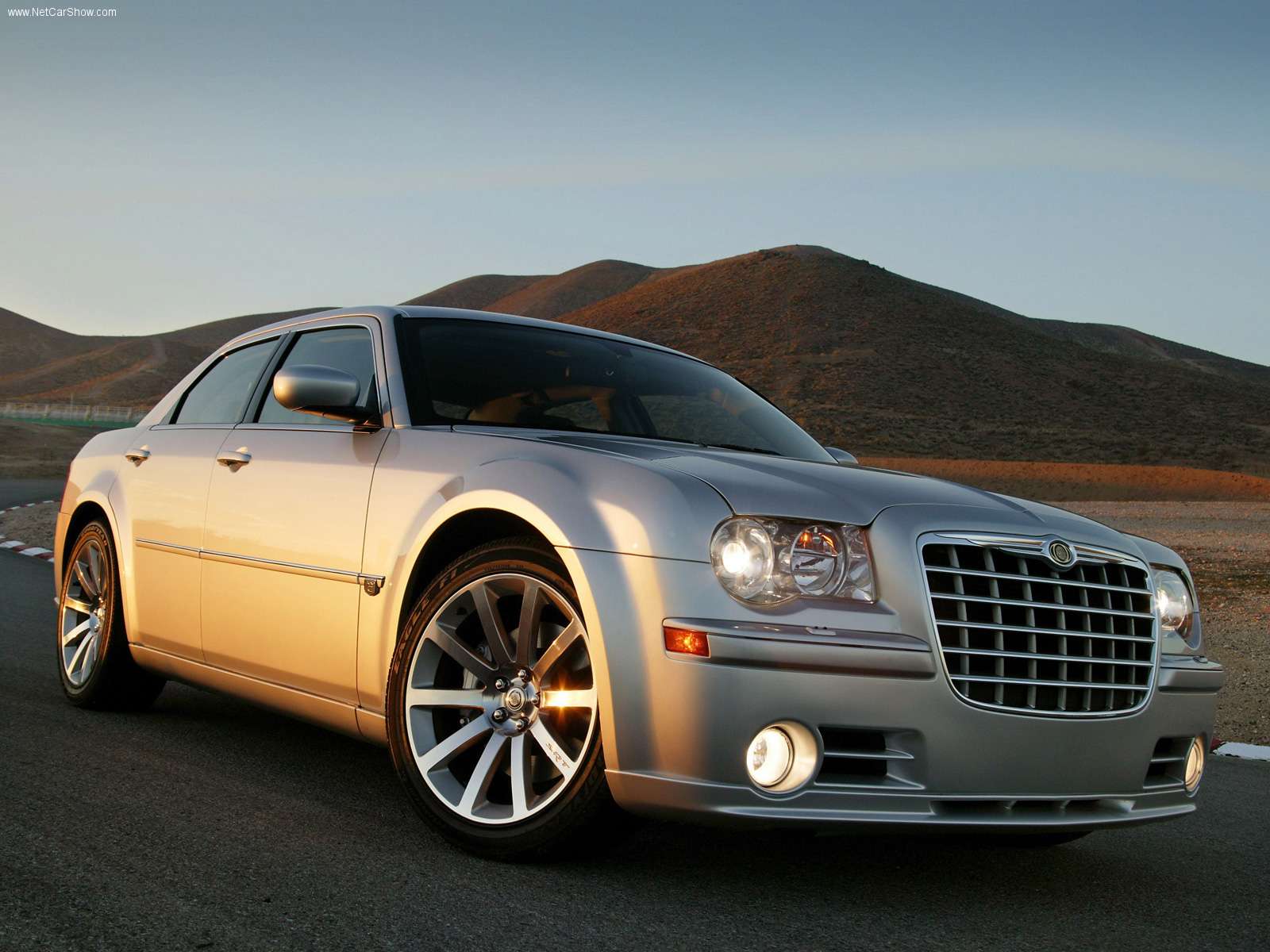 Chrysler 300C - info, prix, alternatives AutoScout24