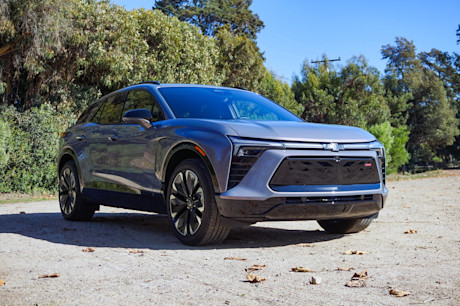 Editorial 2024 chevrolet blazer ev rs fd 231213 07 jl