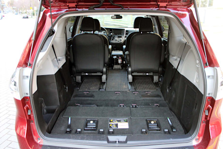 Editorial 2019 toyota sienna se awd v6 7 pass 38 dh