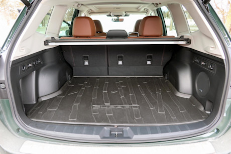 Editorial 2022 subaru forester premier 22 jm