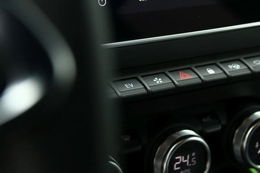 pueba-renault-clio-etech-20 pueba-renault-clio-etech-20