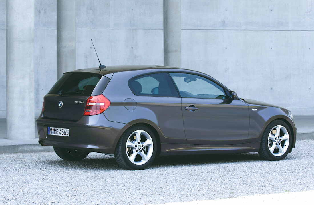 bmw-123-back