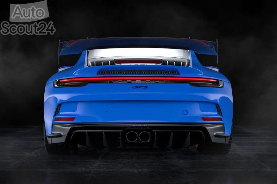 2022-porsche-911-gt3-mr_100819884_h.jpg