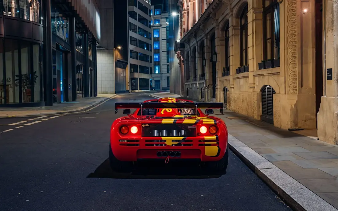 McLaren-F1-GTR-pink-floyd (10).jpg