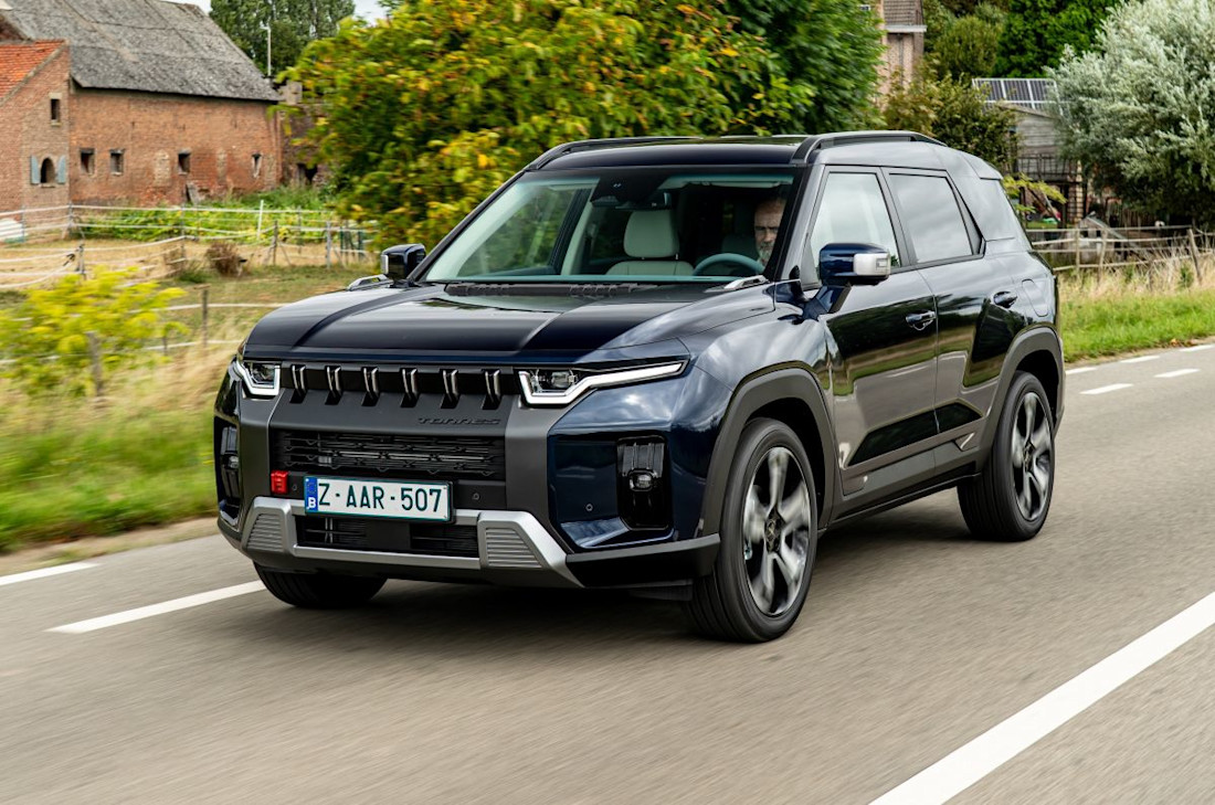 KGM Torres Hybrid_special element