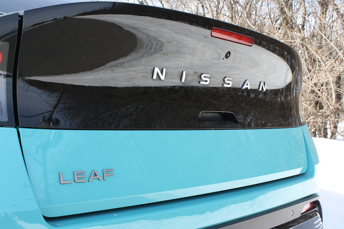 2026 Nissan LEAF - TD - DB - 260408 - 15.jpg